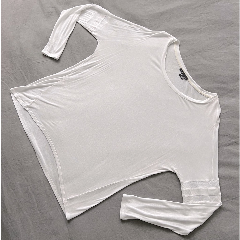 🫶🏼🤘🏼✌🏼 Donated 2 Womens Charity Vince Long Sleeve Crewneck White T-Shirt Top M - Picture 6 of 16